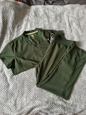 Landau Olive Green Scrub Set - V-Neck Top & Wide Leg Pants